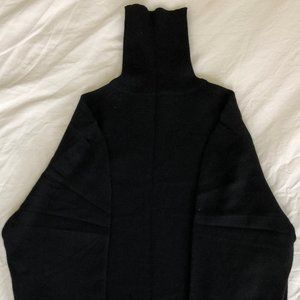 Club Monaco Black 100% Cashmere Turtleneck Sweater